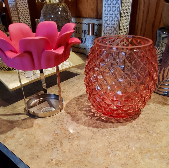 PINK PINEAPPLE SINGLE WICK CANDLE HOLDER - Picture 4 of 10